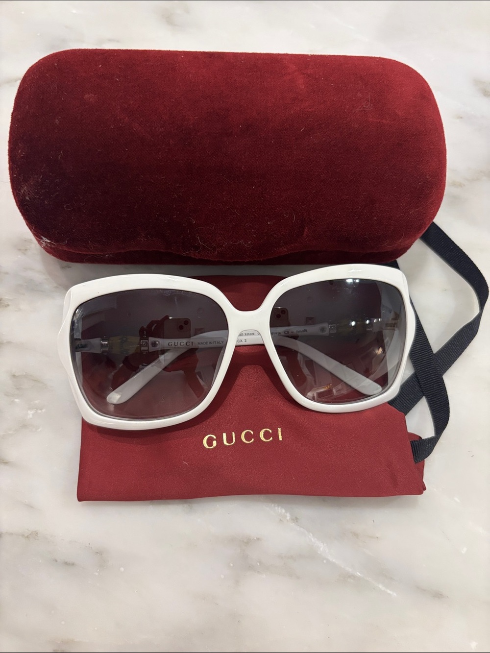 Gucci White Oversized Square Sunglasses with Gradient Lenses